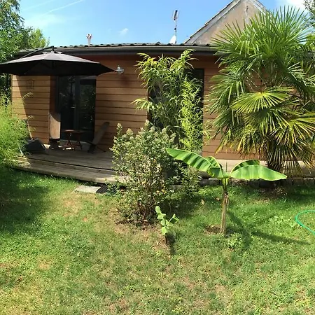 Chambre D'hotes Du Clos Bamboo Bed & Breakfast 3*