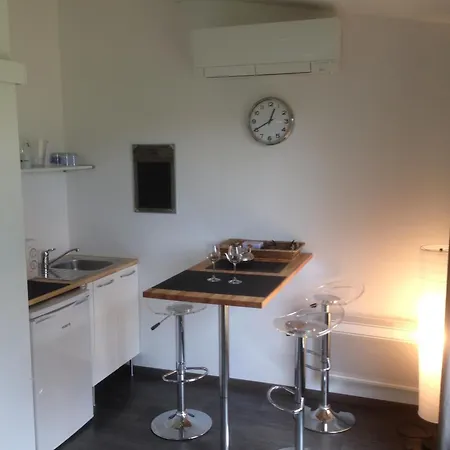 Chambre D'hotes Du Clos Bamboo Bed & Breakfast 3*